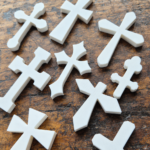 Set 10 Croci Cristiane Calamitate Bianche – Stampa 3D semplice - Stampa 3D Cristiana | 3Dio.it